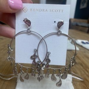 Kendra Scott open frame silver earrings